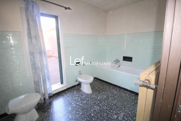 CASA SEMI INDIPENDENTE di 6 vani e di 223 mq (PIEVE DI SOLIGO) rif. AH81_1 - Foto 12