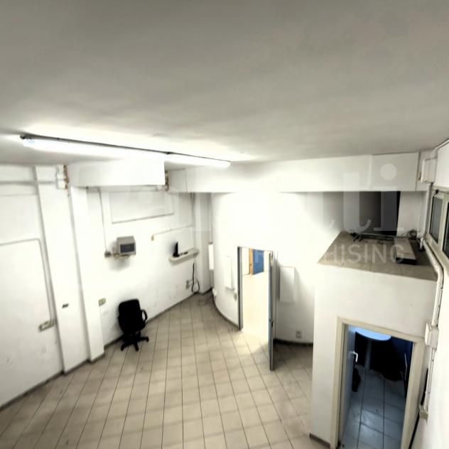 Negozio - Lecce . Rif.: Cod. rif 3285274ACG - Foto 13