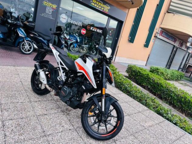 KTM 390 Duke TUTTO INCLUSO ANCHE PASSAGGIO! MINI RATE rif. 24190882 - Foto 6