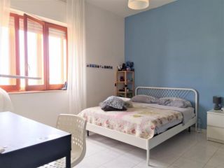 Stanza in appartamento in affitto a Catanzaro