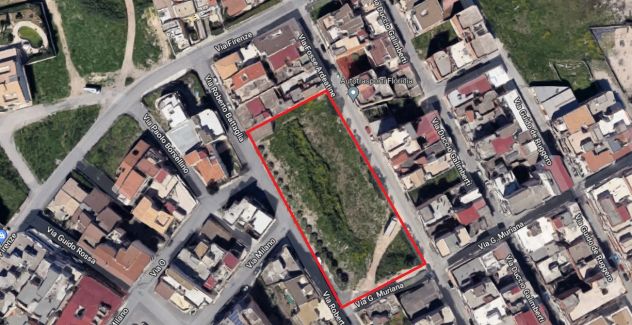 Terreno edificabile Via F. Ardeatine/Via R. Battaglia Vittoria (RG)