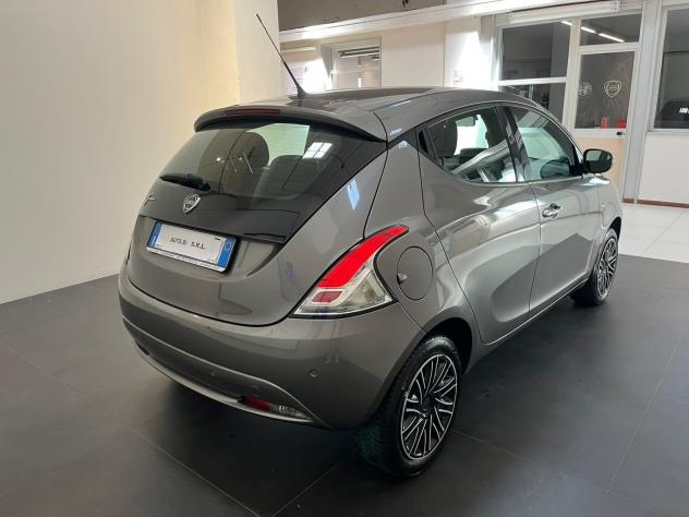 Lancia Ypsilon 1.2 69cv Gold - Foto 5