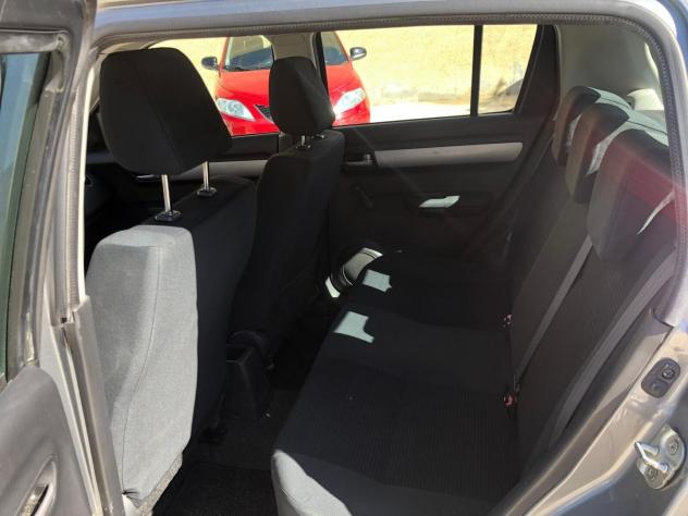 SUZUKI SWIFT 1.3 DDiS 69CV GL - Foto 8