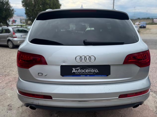 Audi Q7 3.0 V6 TDI 240 CV quattro tiptronic Advanced Plus - Foto 6