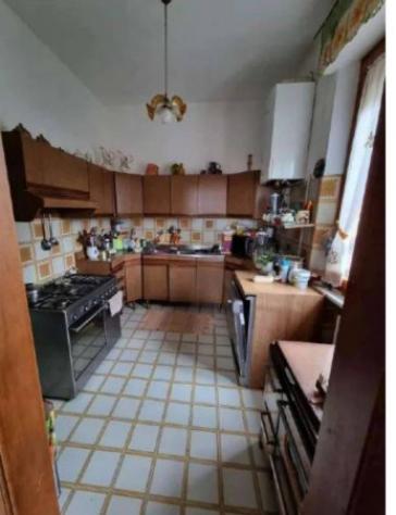 Immobile in asta di 170 m² con più di 5 locali e box auto in vendita a Sovicille - Foto 2