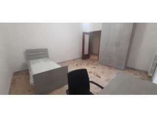 Zona Viale Cristoforo Colombo / 2 camere singole arredate