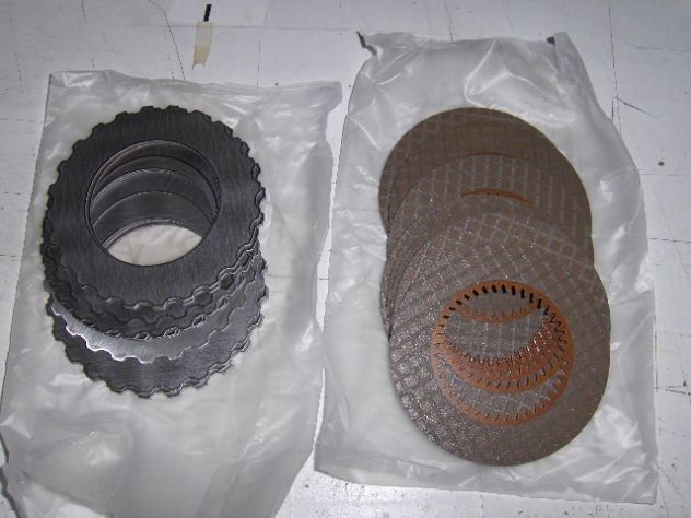 TCM FD30T3 - TCM FD30T6 Kit DIschi Trasmissione code 134G3-89831 - Foto 2