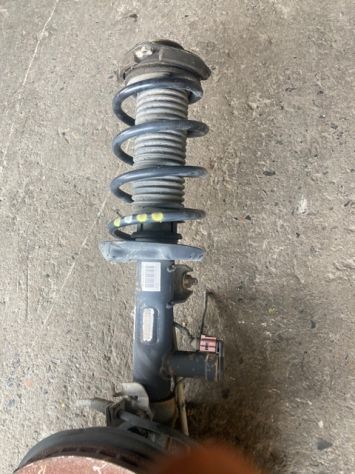Sospensione anteriore DX Volkswagen Golf 6 GTI 2.0TSI 211cv - Foto 2