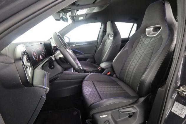 VOLKSWAGEN Tiguan 3ª serie 2.0 TDI 150 CV DSG R-Line rif. 23968010 - Foto 2