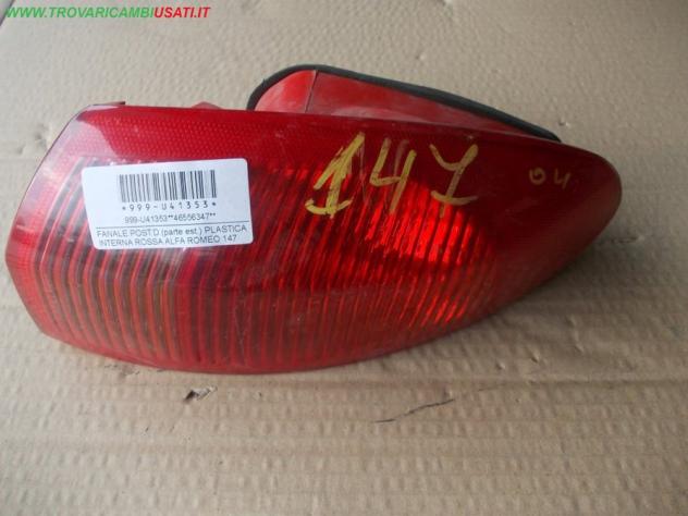 FANALE POST.D.(parte est.) PLASTICA INTERNA ROSSA ALFA ROMEO 147 (937-W8) Parti elettriche Fanaleria Fanali Fanale post. sx. ALFA ROMEO - 147 - 01
