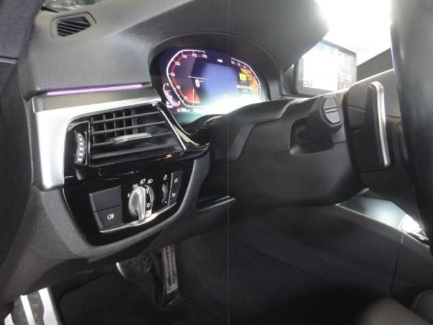 BMW Serie 5(G30/31/F90) 520d 48V Touring Msport - Foto 10