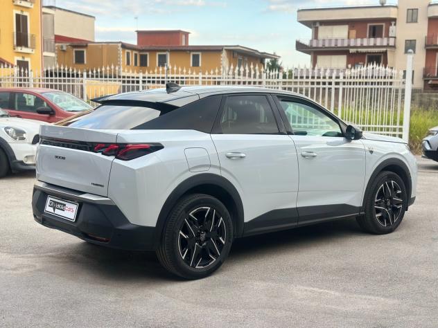Peugeot 3008 Hybrid 145 e-DCS6 GT '25 - Foto 7
