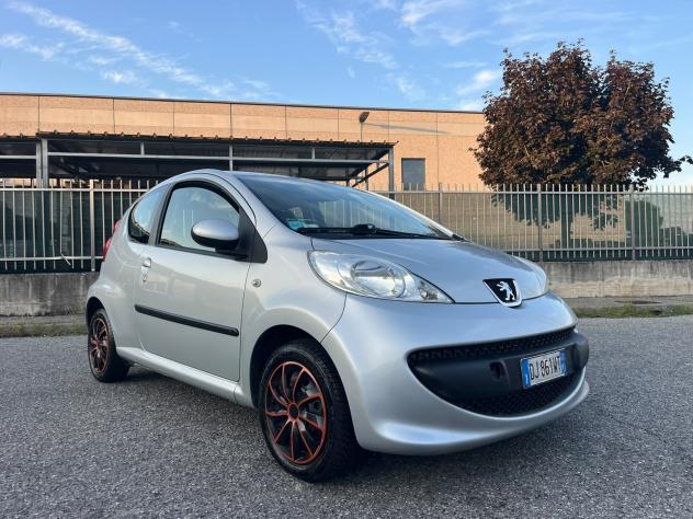 Peugeot 107 1.0 68CV 3p. SOLO 49.000 KM !!! - Foto 2