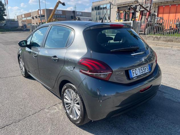 Peugeot 208 BlueHDi 75 5 porte Active - Foto 6