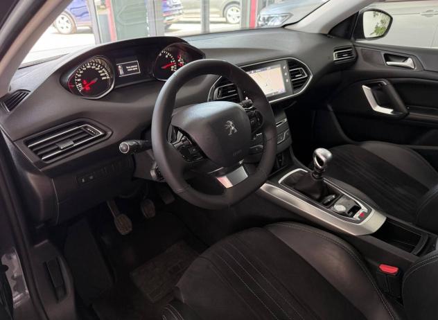 Peugeot 308 BlueHDi 120 S&S Allure - Foto 9