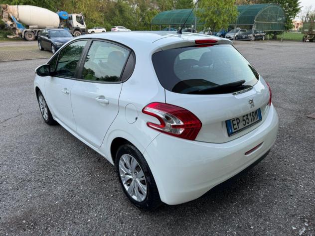 PEUGEOT - 208 - 1.4 HDi 68 CV 5p. Active - Foto 6