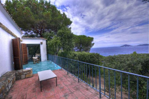 VILLA di 6 vani e di 147 mq (MARCIANA - MARE) rif. 92P1_3 - Foto 8