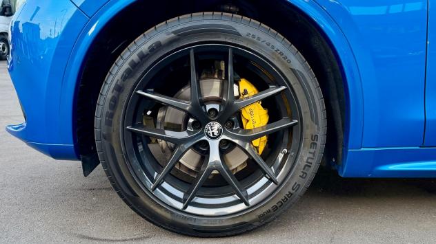 ALFA ROMEO STELVIO Q4 MY20 2.2 VELOCE TURBODIESEL AT8 210 CV - VOLANTE E SEDILI IN PELLE RISCALDABILI, FULL LED - Foto 6