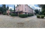 Residence in vendita a Riparbella 900 mq  Rif: 1271013