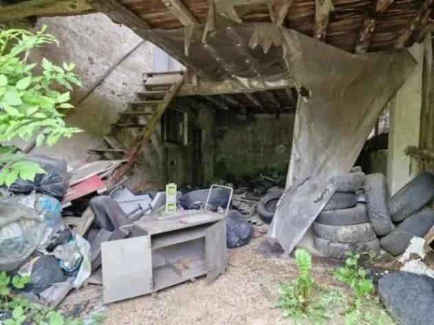Immobile in asta di 439 m² con più di 5 locali e box auto in vendita a Torrebelvicino - Foto 3