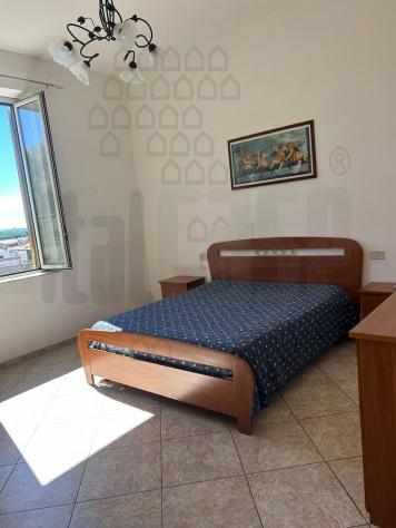 APPARTAMENTO di 4 vani e di 114 mq (VILLAFRANCA TIRRENA) rif. 2LS18297 - Foto 6