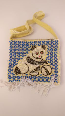 Mini borsa gialla con panda che gioca a palla - Foto 2