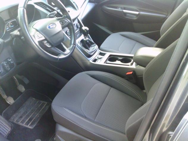 Ford Kuga 1.5 TDCI 120 CV S&S 2WD Titanium - Foto 6