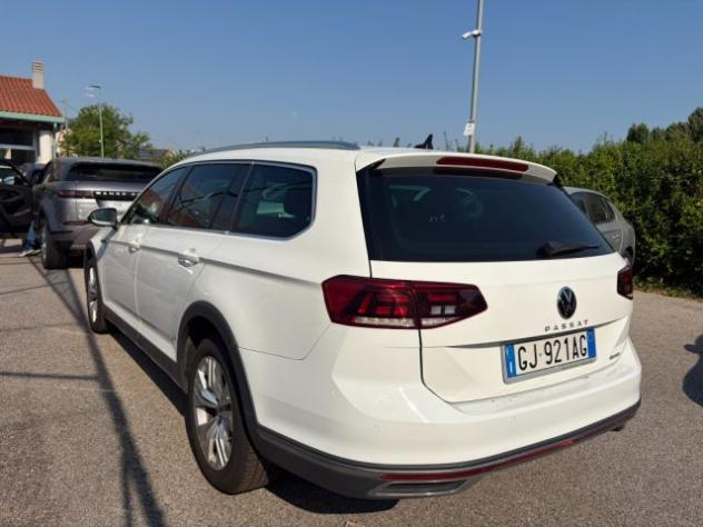 VOLKSWAGEN Passat Alltrack 2.0 TDI 200 CV 4MOTION DSG rif. 23880508 - Foto 6