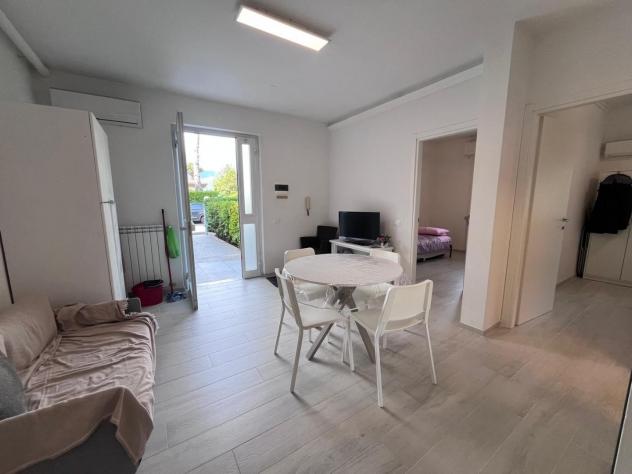 Appartamento in vendita a Marina di Massa - Massa 60 mq Rif: 1137163