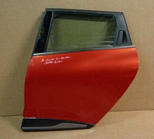 PORTA POST.S. ARANCIO MET. C/A. e S. SW 999-U1296174 Carrozzeria  Lamierati esterni  Porte  Porta post. sx. RENAULT - CLIO IV 3/5P E SPORTER - 01-10-2