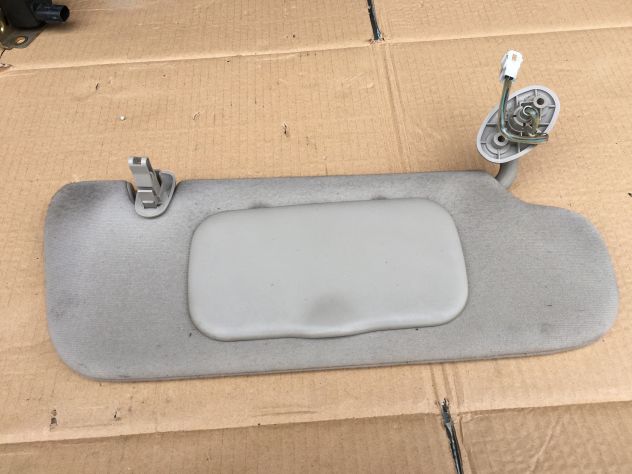 Aletta parasole DESTRA / DX con Gancetto JEEP Cherokee 2.5 CRD anno 2002