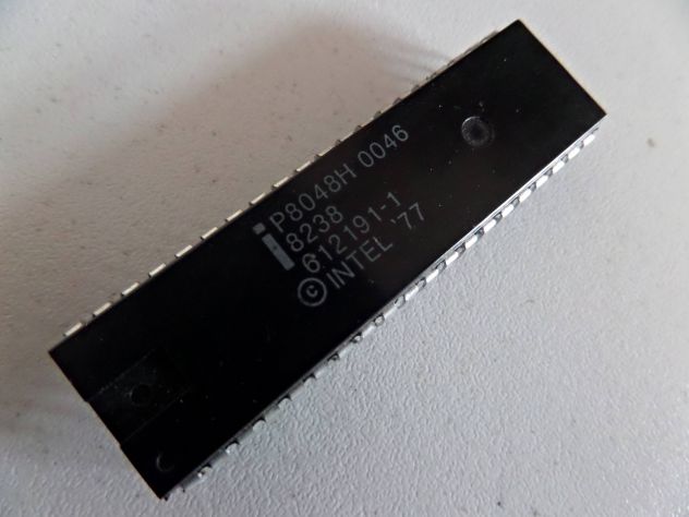 Chip - Integrati vintage ( INTEL - Motorola) USATI, SFILATI, NON TESTATI - Foto 3