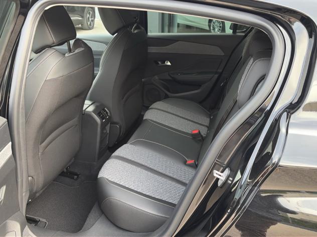 Peugeot 308 Allure BlueHDi 130 EAT8 S&S aut. - Foto 9
