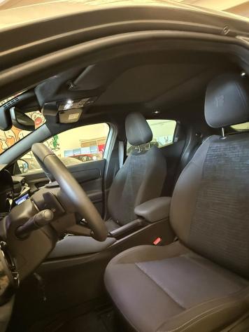 Alfa Romeo Junior 1.2 136 CV Hybrid eDCT6 - Foto 8