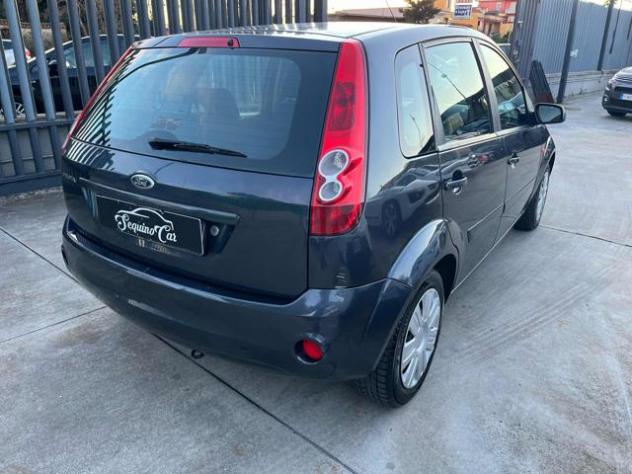FORD Fiesta + 1.2 16V 5p. rif. 23333273 - Foto 3