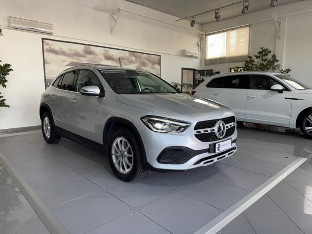 Mercedes GLA 200 d Automatic Business