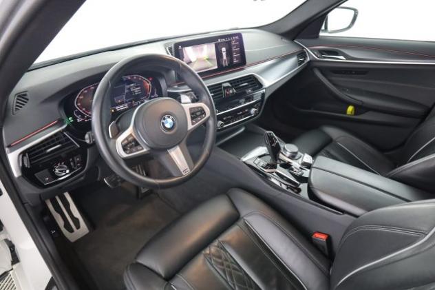 BMW 520 Serie 5 d 48V Touring Msport rif. 23833289