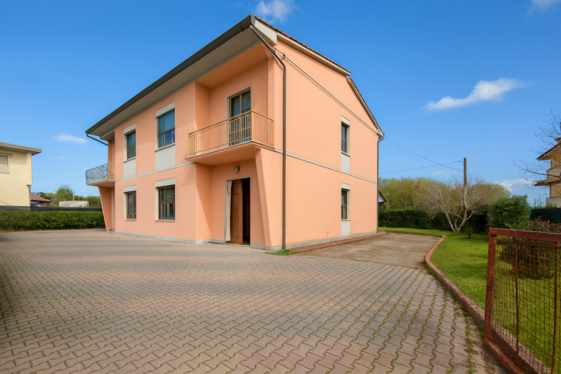 Casa semindipendente in vendita a Bientina 160 mq Rif: 1378116