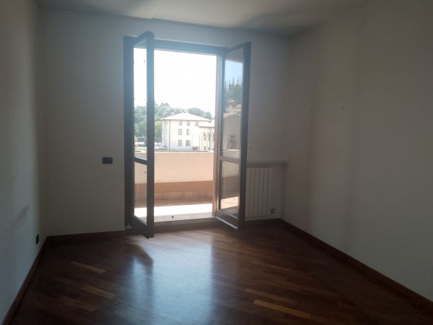 Mozzo stupendo attico in palazzina - Foto 6