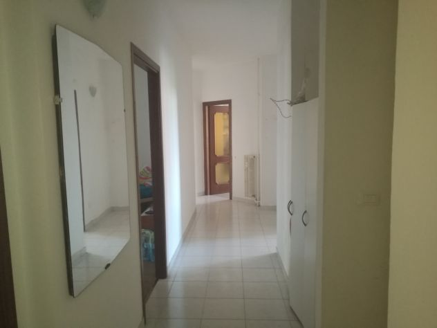 Camera ampia e luminosa - Tutte le spese incluse - Foto 9