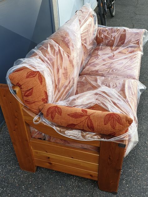 DIVANO IN LEGNO, largo 160 cm.,CUSCINI SFODERABILI. - Foto 6