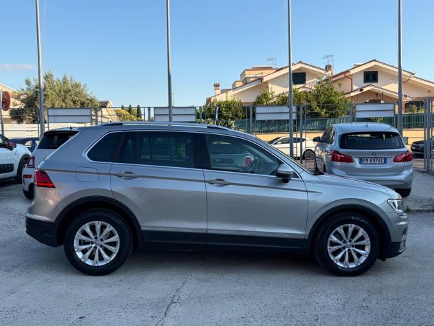 Volkswagen Tiguan 2.0 TDI SCR Business BlueMotion Technology - Foto 5