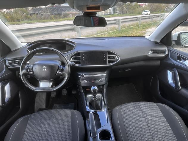 Peugeot 308 BlueHDi 130 S&S SW Business - Foto 4