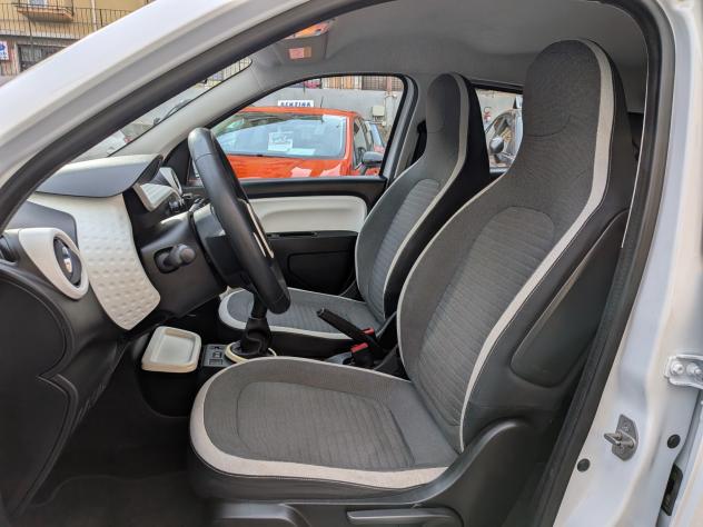 Renault Twingo SCe Live - Foto 9