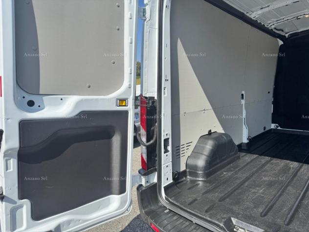 FORD Transit 330 2.0 tdci MHEV 130cv trend L3H2 E6.2 - Foto 8