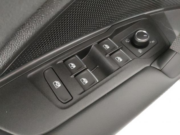 Volkswagen Tiguan 1.5 tsi ehybrid R-Line 204cv dsg - Foto 9