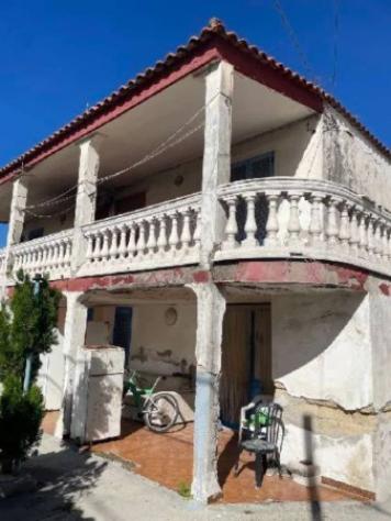 Immobile in asta di 101 m², box auto in vendita a Castel Volturno - Foto 3