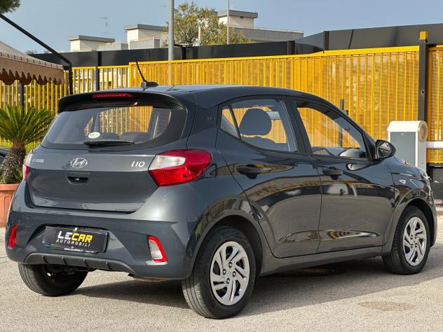 HYUNDAI i10 1.0 MPI Advanced - Foto 7