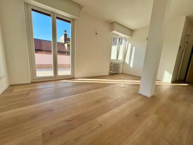 Attico / Mansarda di 103 m² con 3 locali in vendita a Milano - Foto 8