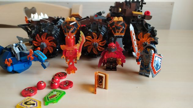 LEGO NEXO KNIGHTS 70321 - Foto 5